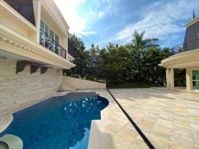 Casa com 6 Quartos à Venda, 1.200 m² em Alphaville - Santana De Parnaíba