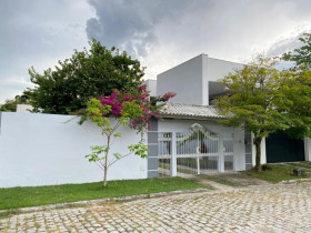 Imóvel com 3 Quartos à Venda, 552 m² em Campo Grande - Rio De Janeiro