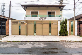 Casa com 2 Quartos à Venda, 69 m² em Caiçara - Praia Grande