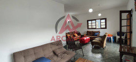 Casa com 3 Quartos à Venda, 268 m² em Pereque Açu - Ubatuba