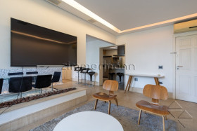 Apartamento com 3 Quartos à Venda, 160 m² em Alto De Pinheiros - São Paulo