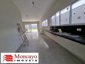Casa com 3 Quartos à Venda, 360 m² em Pontal De Santa Marina - Caraguatatuba