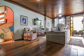 Casa com 4 Quartos à Venda, 350 m² em Chácara Das Pedras - Porto Alegre