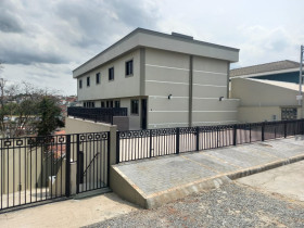 Casa com 2 Quartos para Alugar, 80 m² em Jardim Rio Das Pedras - Cotia