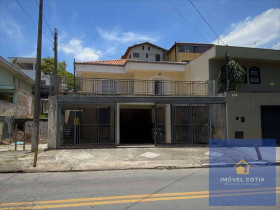Casa com 3 Quartos à Venda, 267 m² em Jardim Da Glória - Cotia