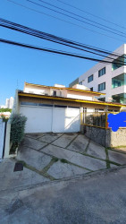Casa com 3 Quartos à Venda, 305 m² em Grageru - Aracaju