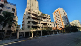 Apartamento com 3 Quartos à Venda, 140 m² em Enseada - Guarujá