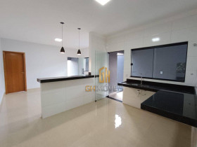 Casa com 3 Quartos à Venda, 99 m² em Garavelo Residencial Park - Aparecida De Goiânia