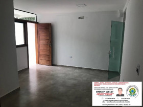 Casa com 2 Quartos à Venda, 90 m² em Marapé - Santos