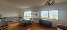 Apartamento com 3 Quartos à Venda, 140 m² em Aclimação - São Paulo