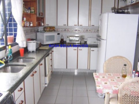 Apartamento com 4 Quartos à Venda, 166 m² em Enseada - Guarujá