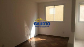 Apartamento com 2 Quartos à Venda, 45 m² em Jardim Elizabete - Taboão Da Serra