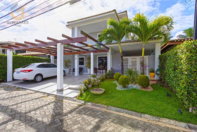 Casa com 5 Quartos à Venda, 300 m² em Miragem - Lauro De Freitas