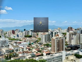 Apartamento com 2 Quartos à Venda, 75 m² em Centro - Florianópolis