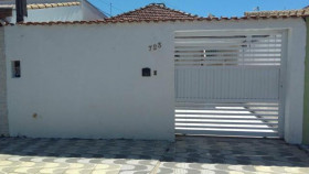 Casa com 2 Quartos para Temporada,  em Boqueirão - Praia Grande