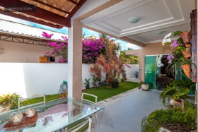 Casa com 4 Quartos à Venda, 300 m² em Parque Das Nações - Parnamirim