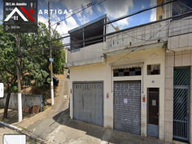 Casa com 4 Quartos à Venda, 204 m² em Vila Invernada - São Paulo