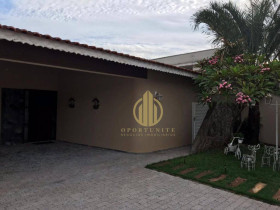 Casa com 3 Quartos para Alugar, 164 m² em Ribeirânia - Ribeirão Preto