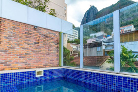 Casa com 4 Quartos à Venda, 595 m² em Humaitá - Rio De Janeiro