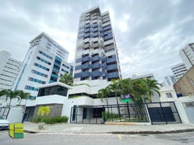 Apartamento com 4 Quartos à Venda, 201 m² em Espinheiro - Recife