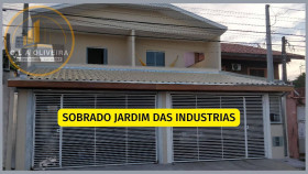 Casa com 4 Quartos à Venda, 180 m² em Jardim Das Indústrias - São José Dos Campos