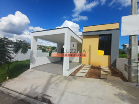 Casa de Condomínio com 3 Quartos à Venda, 150 m² em Morada Dos Nobres - Taubaté