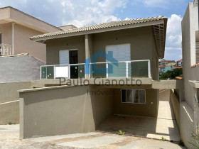 Casa de Condomínio com 3 Quartos à Venda, 125 m² em Jardim Rio Das Pedras - Cotia