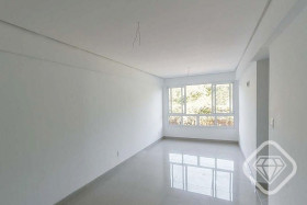 Apartamento com 2 Quartos à Venda, 57 m² em Ipanema - Porto Alegre