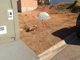 Terreno à Venda, 150 m² em Residencial Santa Giovana - Jundiaí