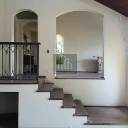 Casa com 3 Quartos para Alugar, 330 m² em Alphaville Residencial Um - Barueri