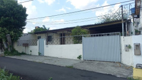 Casa com 4 Quartos à Venda, 200 m² em Japiim - Manaus
