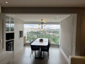 Apartamento com 3 Quartos à Venda, 130 m² em Vila Anastácio - São Paulo