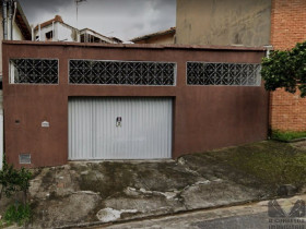 Casa com 3 Quartos à Venda, 91 m² em Barreiro - Belo Horizonte