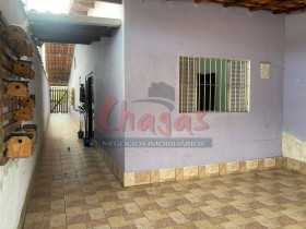 Casa com 3 Quartos à Venda, 80 m² em Morro Do Algodão - Caraguatatuba