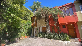 Casa com 4 Quartos à Venda,  em Jardim Paulistano - São Paulo