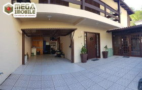 Casa com 3 Quartos à Venda, 450 m² em Córrego Grande - Florianópolis