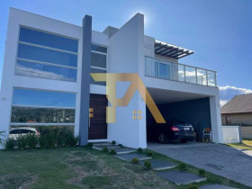 Imóvel com 2 Quartos à Venda, 350 m² em Grama - Garopaba