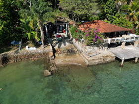 Casa com 4 Quartos à Venda, 200 m² em Ilha Grande - Angra Dos Reis