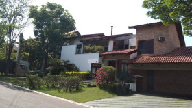 Casa com 3 Quartos à Venda, 720 m² em Alphaville - Santana De Parnaíba