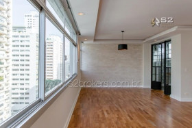 Apartamento com 3 Quartos à Venda, 198 m² em Higienópolis - São Paulo