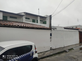 Sobrado com 4 Quartos à Venda, 250 m² em Tomba - Feira De Santana