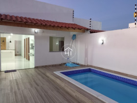 Casa com 2 Quartos para Alugar ou Temporada, 100 m² em Arembepe (abrantes) - Camaçari