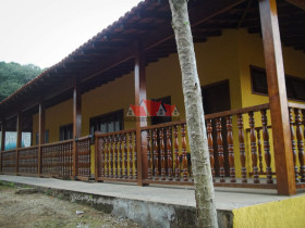 Casa com 3 Quartos à Venda,  em Recanto Da Serra - Itapecerica Da Serra