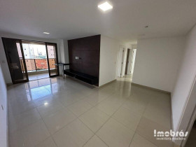 Apartamento com 3 Quartos para Alugar, 110 m² em Mucuripe - Fortaleza
