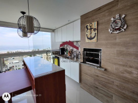 Apartamento com 3 Quartos à Venda, 158 m² em Enseada - Guarujá