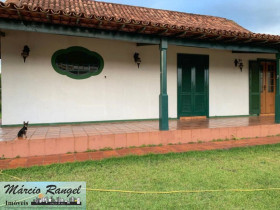 Casa com 7 Quartos à Venda, 300 m² em Santa Clara - São Francisco Do Itabapoana
