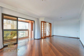 Apartamento com 4 Quartos à Venda, 235 m² em Paraíso - São Paulo