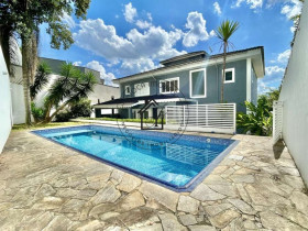 Casa de Condomínio com 4 Quartos à Venda, 500 m² em Golf Gardens - Carapicuíba