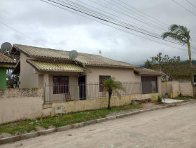 Casa com 2 Quartos à Venda, 120 m² em Santa Luzia - Tijucas