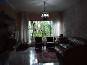 Casa com 3 Quartos à Venda,  em Vila Invernada - São Paulo